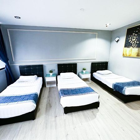 61 Hotel Gua Musang Eksteriør billede